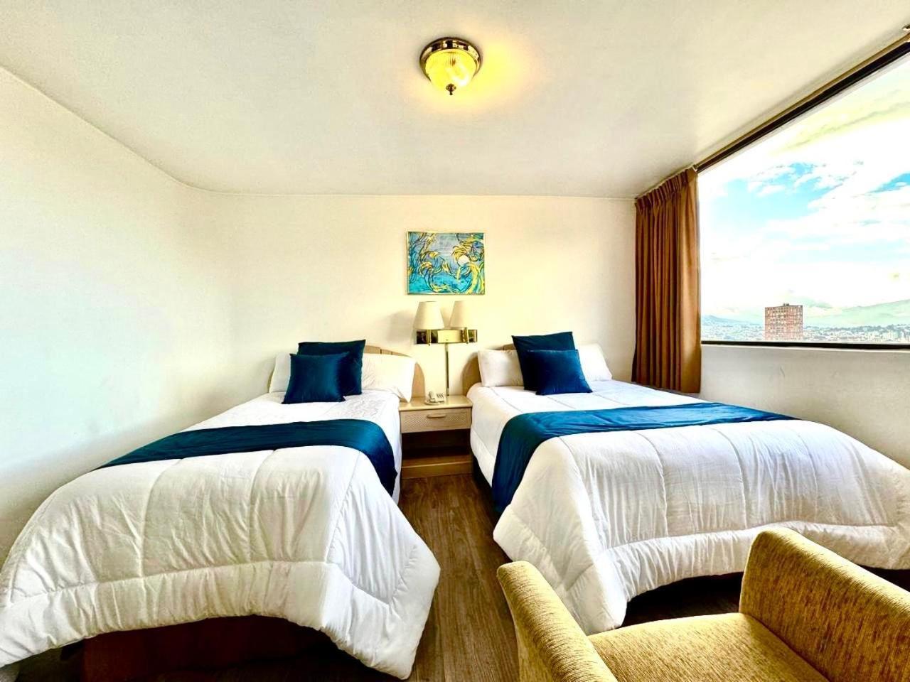 Stanford Suites Hotel Quito Exterior photo